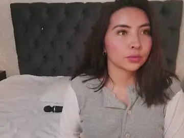 Sofiblosh  live sex cam