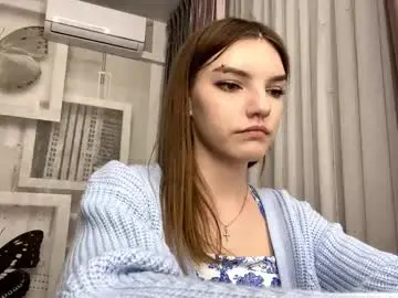 Tarahmelaun  live sex cam