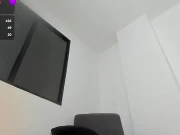 Violetmontana  live sex cam