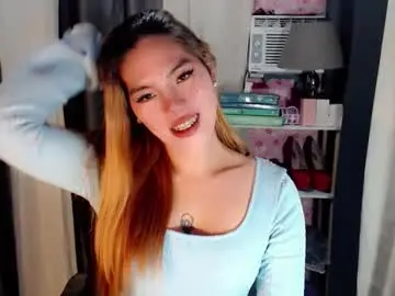 Andrea06121998  live sex cam