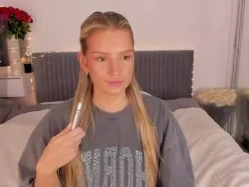 Cassietyler  live sex cam