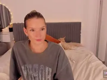 Cassietyler  live sex cam