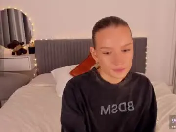 Cassietyler  live sex cam
