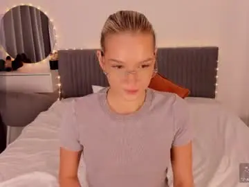 Cassietyler  live sex cam