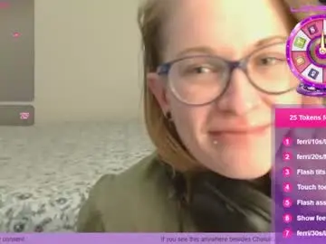 Dixie_comanche  live sex cam
