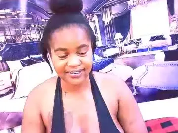 Ebonybluediamond  live sex cam