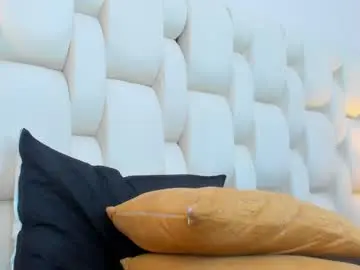 Emily_ri0s  live sex cam