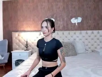 Foxmegann  live sex cam