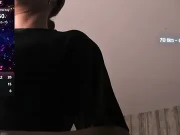Foxmegann  live sex cam