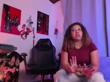 Kenia_thompsom01  live sex cam