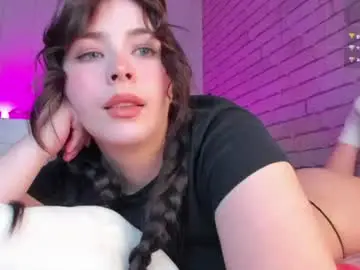 Natalyhayes  live sex cam