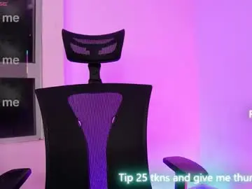 Velvetthrone  live sex cam