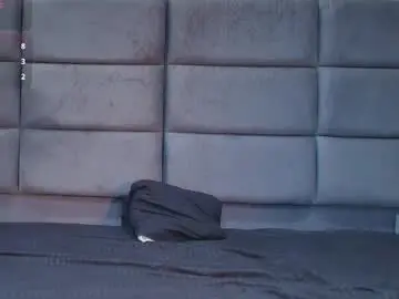 Zoee_8  live sex cam