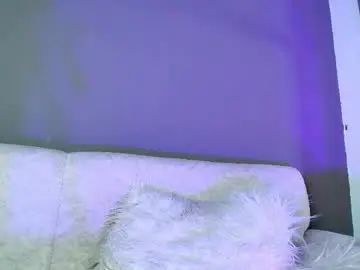 Zoee_8  live sex cam