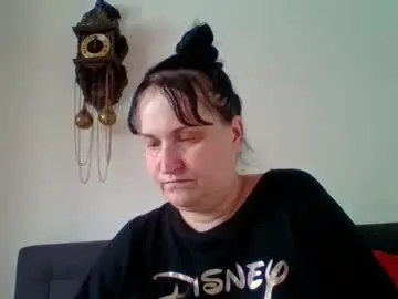_squirty_pussyyy_  live sex cam