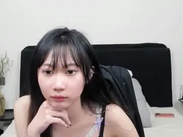 Antoniaina  live sex cam