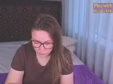 Cute_darina  live sex cam
