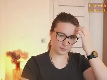 Cute_darina  live sex cam