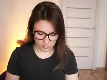Cute_darina  live sex cam