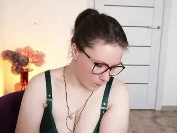Cute_darina  live sex cam