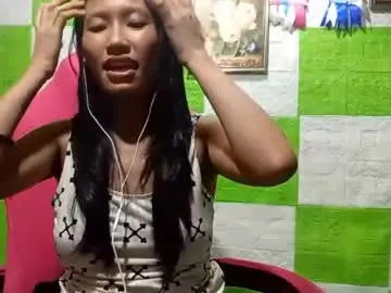 Delilamcquade  live sex cam
