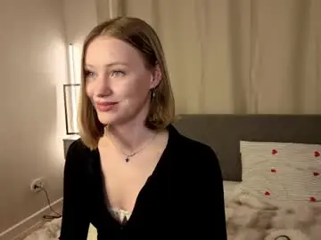 Eva_hamilton  live sex cam