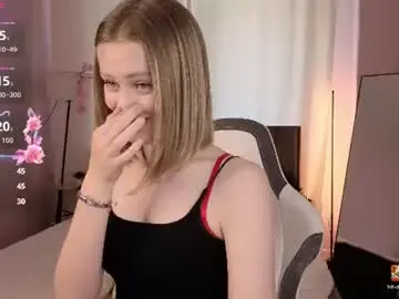 Eva_hamilton  live sex cam