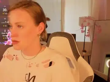 Eva_hamilton  live sex cam