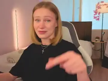 Eva_hamilton  live sex cam
