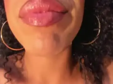 Evahlux  live sex cam