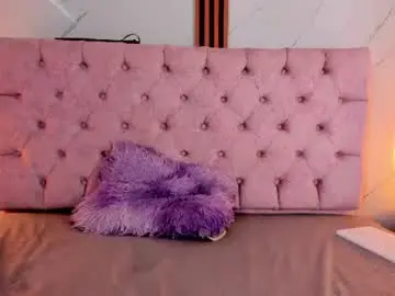 Julianaa_castro  live sex cam