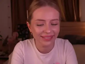 Khalishy  live sex cam