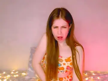 Kiracozy  live sex cam