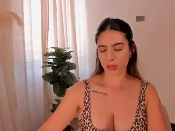 Liapearce  live sex cam
