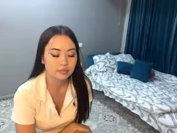 Lucialostroh  live sex cam