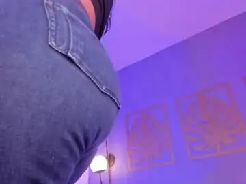 Majo_rose  live sex cam