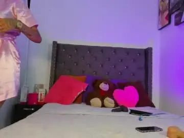 Nia_seren  live sex cam