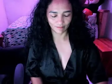 Rayza_mature_  live sex cam