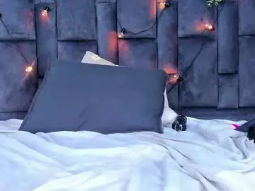 Ririibrunette__  live sex cam