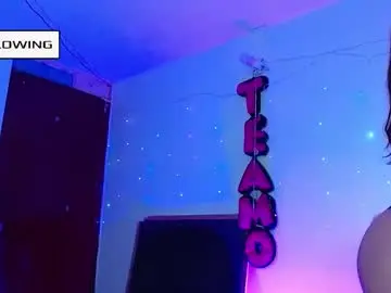 Squirt_charlotte  live sex cam