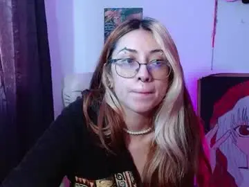 Squirt_charlotte  live sex cam