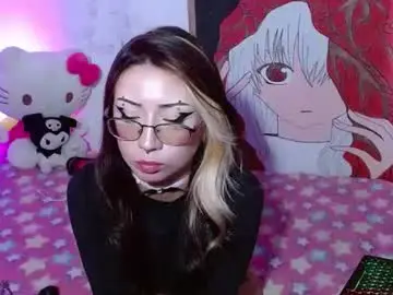 Squirt_charlotte  live sex cam