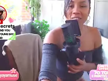 Yayamuse  live sex cam
