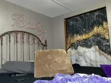 Babymost  live sex cam