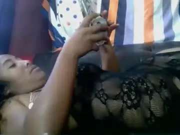 Clarah0123  live sex cam
