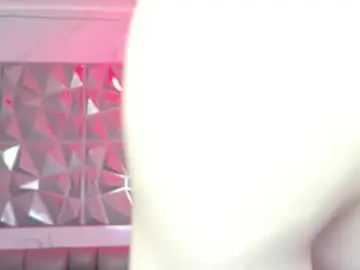 Cloeymiller  live sex cam
