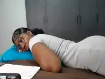Cute_ass18  live sex cam