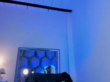 Ice_grace  live sex cam