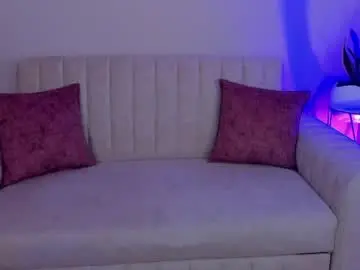 Megan_cooper28  live sex cam
