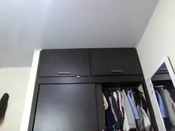 Meganhotxx2  live sex cam